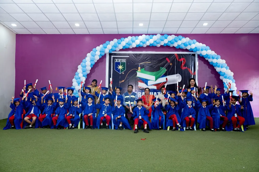  ଛୋଟ ପାଦର ବଡ଼ ଉଡାଣ: ଇଣ୍ଡିଆନ ପବ୍ଲିକ ସ୍କୁଲରେ ଜେଜେବାପା-ଜେଜେମା ଦିବସ ଓ ଡିଗ୍ରି ପ୍ରଦାନ ଦିବସ ପାଳନ