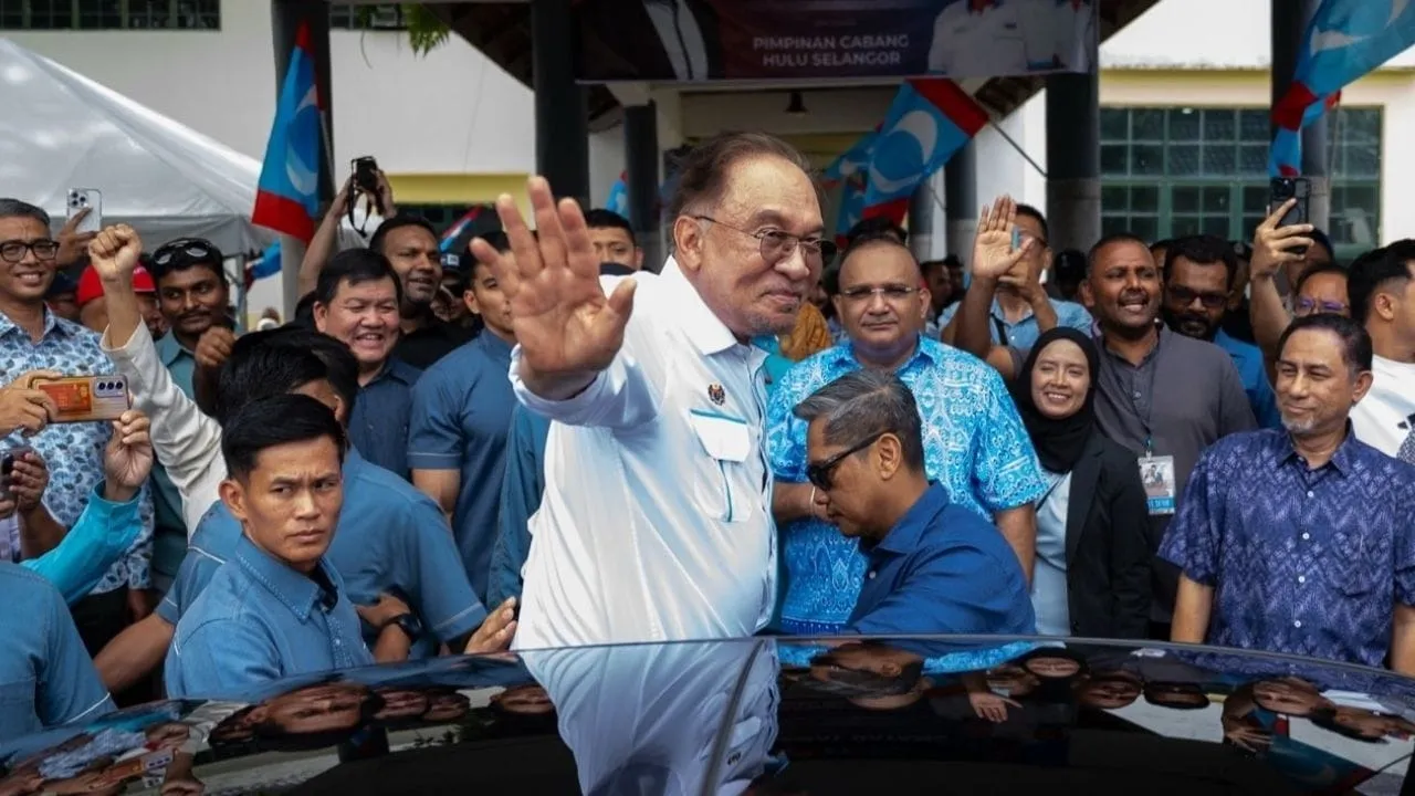  Photograph: (kanaknews) 