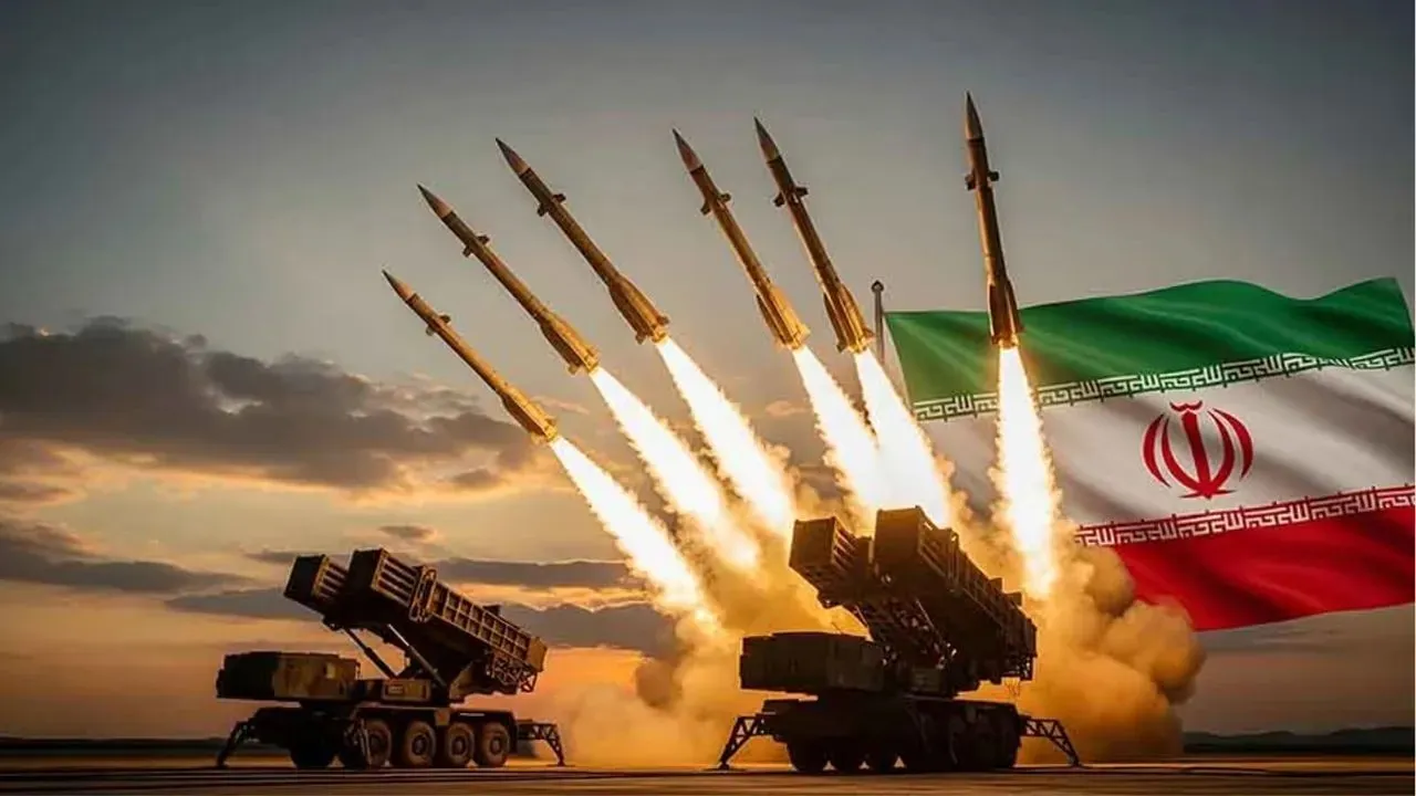  Iran Fires Photograph: (kanak news) 