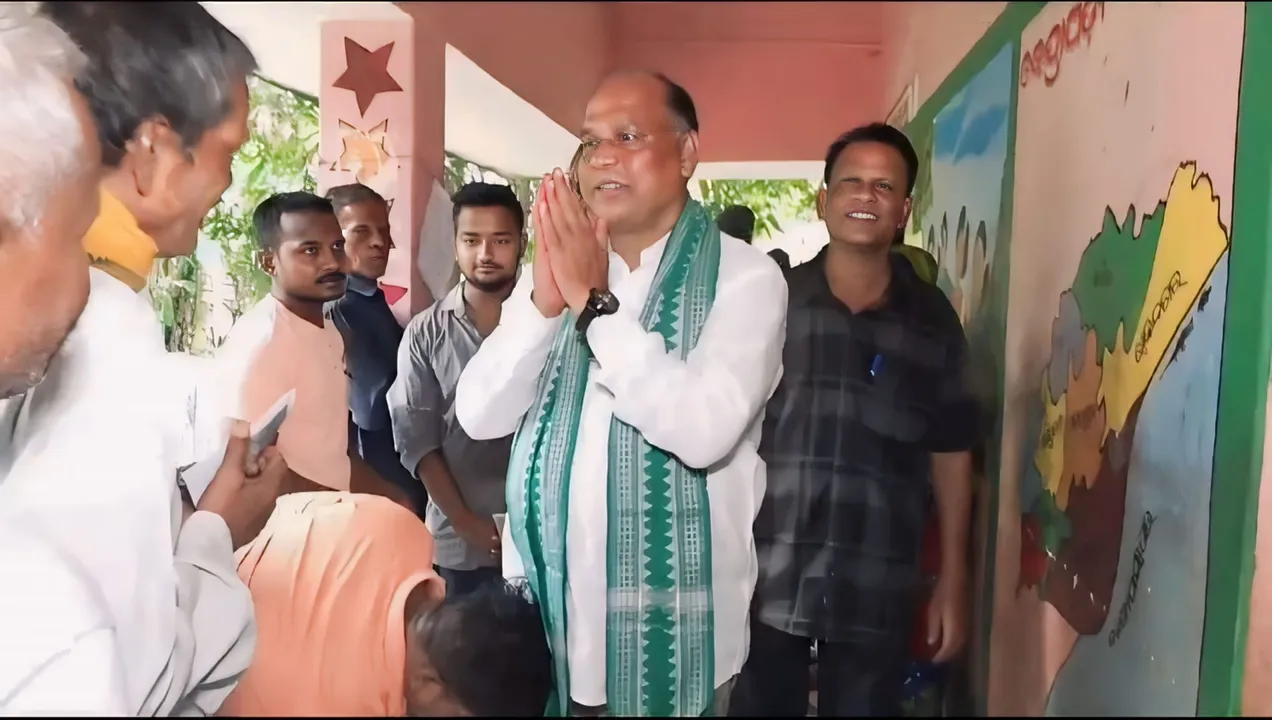  ମିଥ୍ୟା ସତ୍ୟପାଠ ମାମଲା: ହାଇକୋର୍ଟଙ୍କୁ ସମୟ ମାଗିଲେ ରାଜନଗର ବିଧାୟକ ଧ୍ରୁବ ସାହୁ