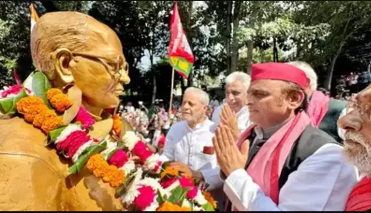  ଜୟପ୍ରକାଶ ନାରାୟଣଙ୍କ ପ୍ରତିମୂର୍ତ୍ତିରେ ମାଲ୍ୟାର୍ପଣ ବିବାଦ ; ସପା ଓ ଯୋଗୀ ସରକାର ମୁହାଁମୁହିଁ