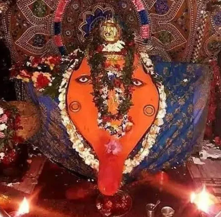  ଆଜି ନୁଆଁଖାଇ: ଚଳଚଞ୍ଚଳ ପଶ୍ଚିମ ଓଡ଼ିଶା, ପୂର୍ବ ନିର୍ଦ୍ଧାରିତ ଲଗ୍ନରେ ମା ସମଲେଶ୍ୱରୀଙ୍କ ପାଖରେ ଲାଗି ହେବ ନବାନ୍ନ