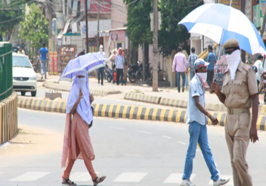  ଭୁବନେଶ୍ୱରରେ ରେକର୍ଡ ଭାଙ୍ଗିଲା ତାପମାତ୍ରା,୪୩.୨ ଡିଗ୍ରୀରେ ସିଝିଲା ରାଜଧାନୀ