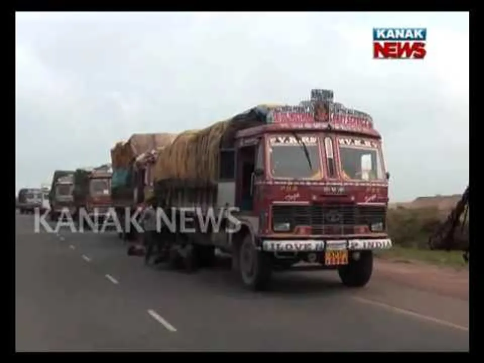  ଖୋର୍ଦ୍ଧା ମଳିପଡା ଛକ ସଡକ ଦୁର୍ଘଟଣା