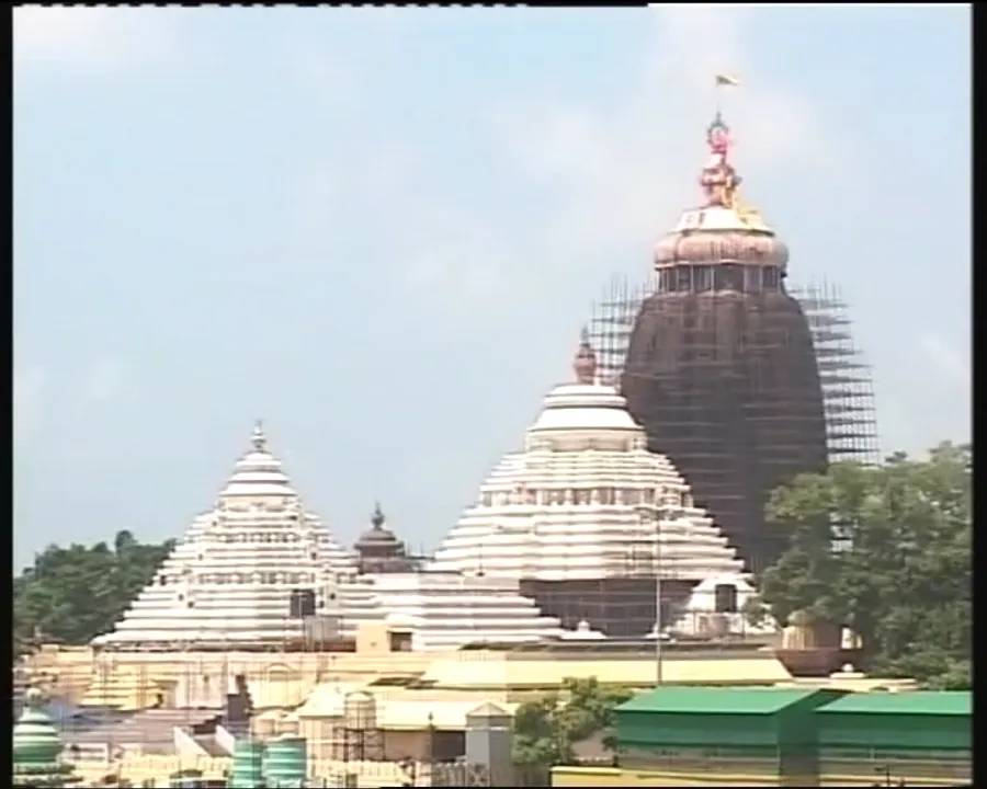  ଆଜି ଓଡିଆ ନବବର୍ଷ ଶ୍ରୀଜୀଉଙ୍କ ପାଖରେ ଲାଗି ହେଲା ନୂଆ ପାଂଜି