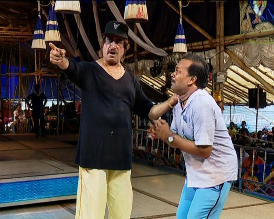  ଭିନ୍ନ ଭୂମିକାରେ ବଲିଉଡର ଭର୍ସାଟାଇଲ୍ ଆକ୍ଟର ଶକ୍ତି କପୁର