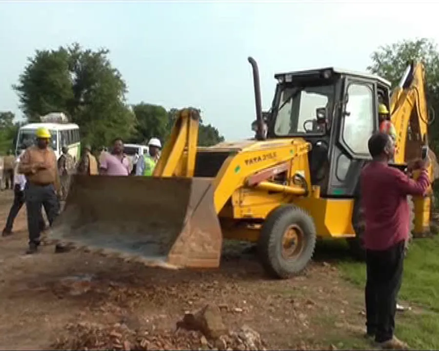  ବେଲବାହାଳି କୁଶେଇ ସେତୁ ନିର୍ମାଣର ଦ୍ୱିତୀୟ ଦିନ : ଆଜି ସେତୁ ନିର୍ମାଣକୁ ବିରୋଧ କରିନାହାଁନ୍ତି ଗ୍ରାମବାସୀ