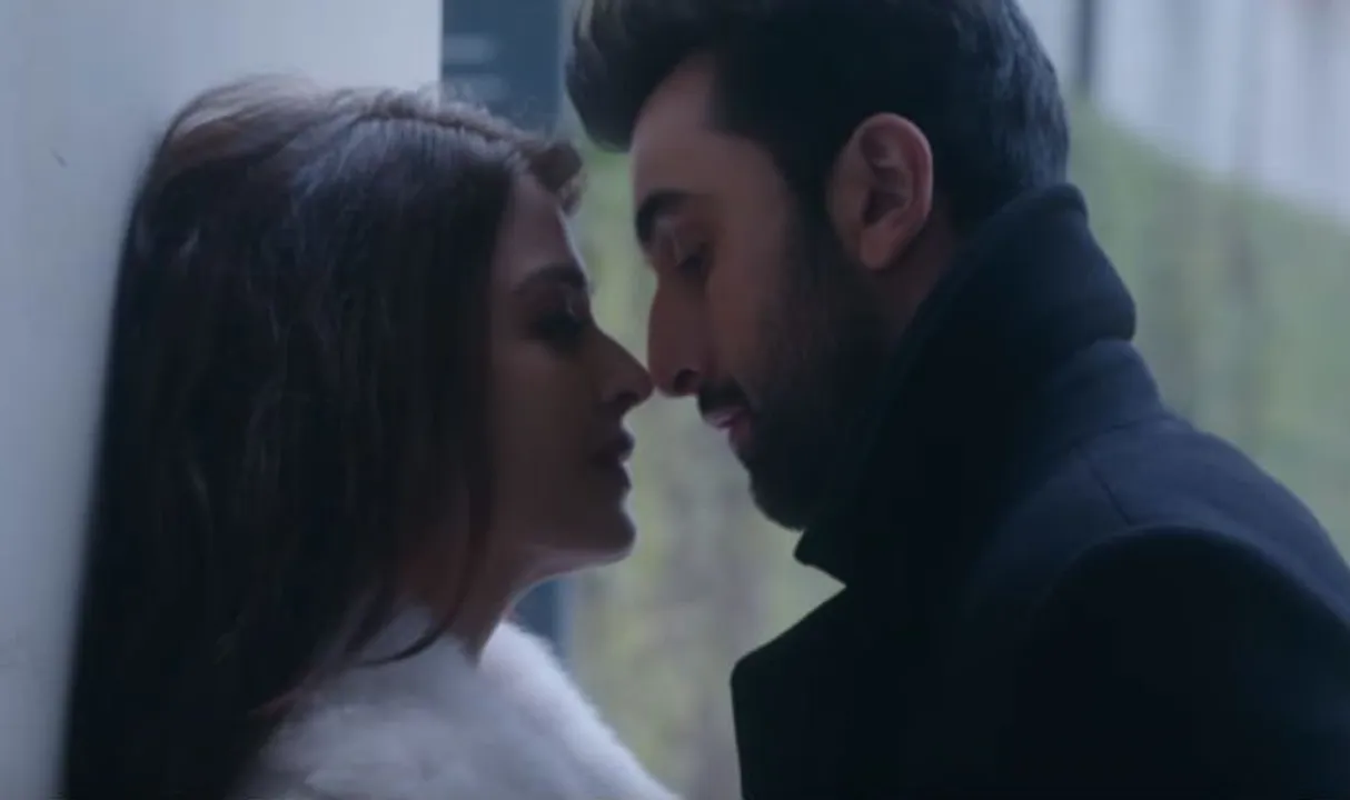  ଫିଲ୍ମ ‘ଏ ଦିଲ ହୈ ମୁସ୍କିଲ’ରେ ଲାଗିଲା ସେନ୍ସରର କଇଁଚି : କଟିଲା ରଣବୀର ଓ ଐଶ୍ୱର୍ଯ୍ୟାଙ୍କ ୩ଟି ଅନ୍ତରଙ୍ଗ ଦୃଶ୍ୟ