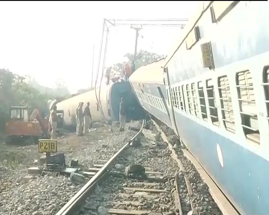  ଟ୍ରେନ ଦୁର୍ଘଟଣା ପଛରେ ରହସ୍ୟ କଣ? ରେଳୱେ ସେଫଟି କମିଶନର କଲେ ଘଟଣାର ତଦନ୍ତ
