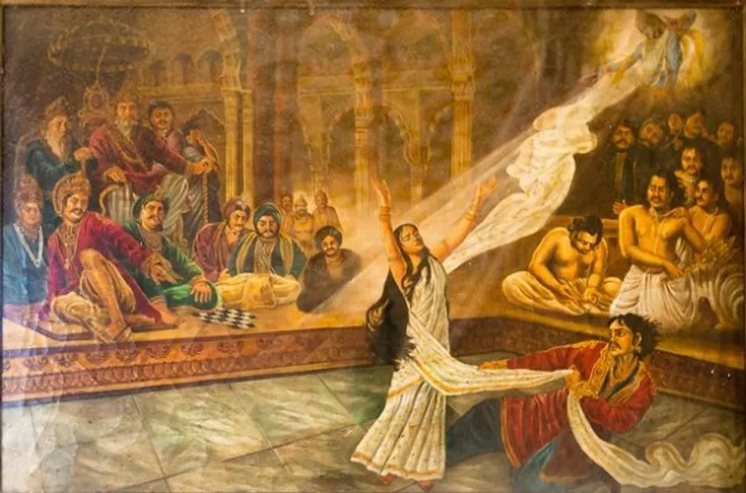  ଦ୍ରୈାପଦୀଙ୍କୁ ବସ୍ତ୍ରହରଣ ବେଳେ ଶେଷରେ ଆସିଥିଲେ ଶ୍ରୀକୃଷ୍ଣ : କାହିଁକି ଜାଣନ୍ତି