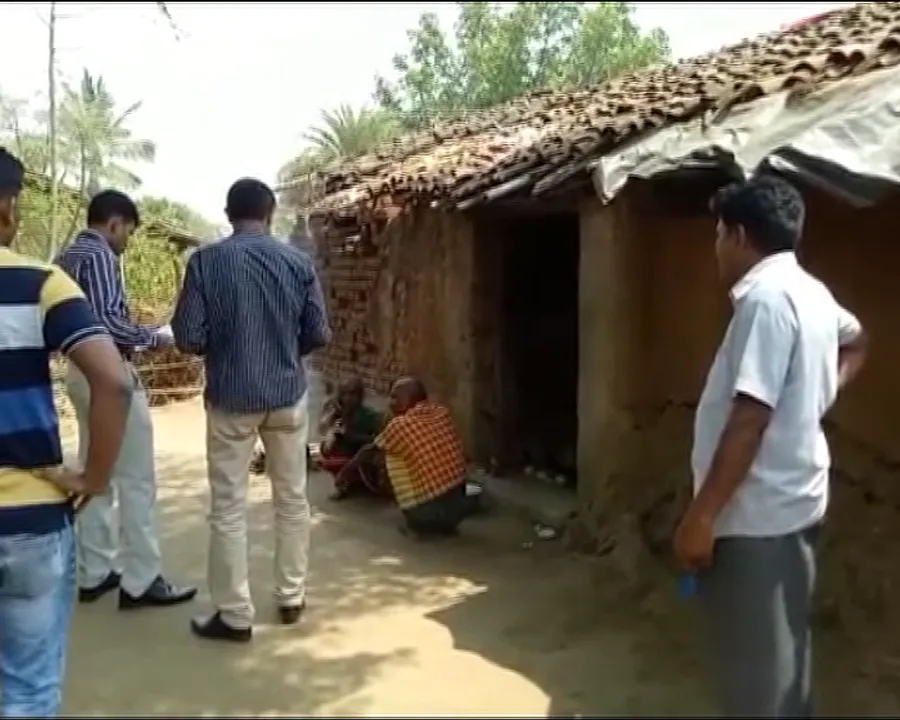  କଳାହାଣ୍ଡିରେ ଅନହାର ମୃତ୍ୟୁ ଅଭିଯୋଗ ! ମାନିଲାନି ଜିଲ୍ଲାପ୍ରଶାସନ, ବିଧାନସଭାରେ ଗର୍ଜିଲେ ବିରୋଧୀ