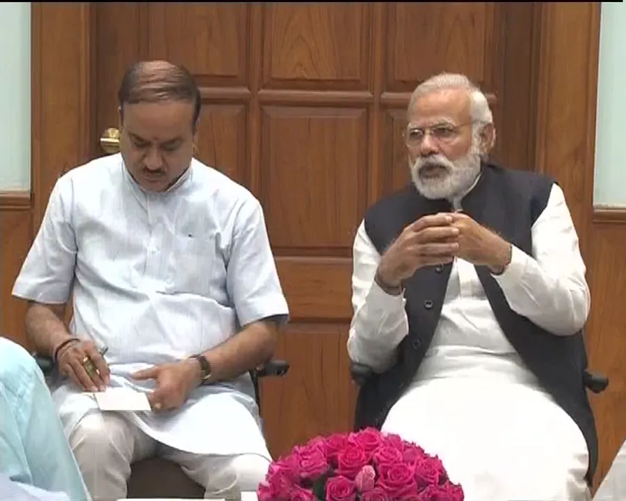  ବିଜେପି ସାଂସଦଙ୍କ ସହ ମୋଦିଙ୍କ ଆଲୋଚନା! ବୈଠକରେ ଓଡିଶାରୁ ଜୁଏଲ ଓରାମ୍ ସାମିଲ୍