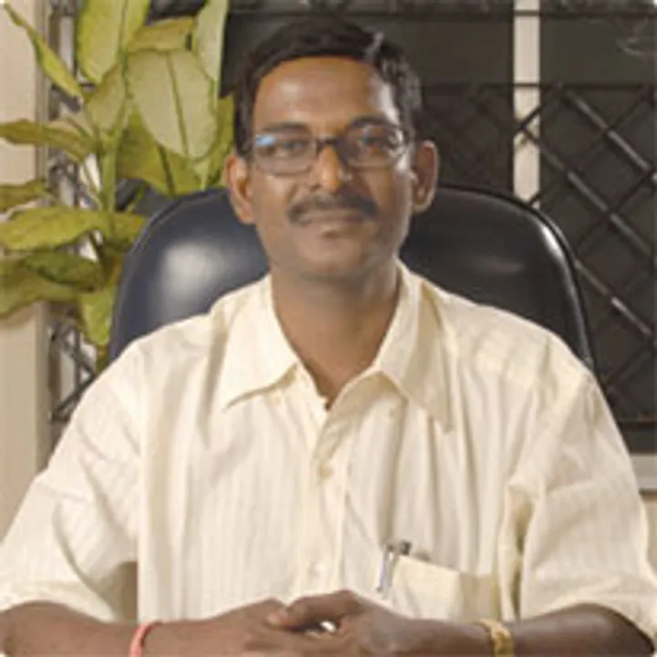  ପାଢୀ ଟ୍ୟୁଟୋରିଆଲ ମାଲିକ ମୃତ : ଫ୍ୟାନରୁ ଝୁଲନ୍ତା ଅବସ୍ଥାରେ ଜାନକୀ ବଲ୍ଲଭ ପାଢୀଙ୍କ ମୃତଦେହ ଉଦ୍ଧାର