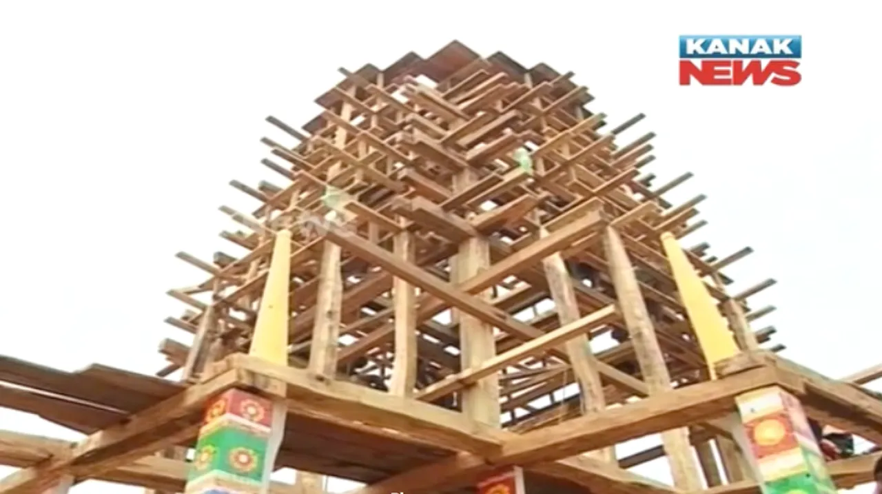  ଘୋଷଯାତ୍ରା ଆଉ ୬ ଦିନ ! ଆରମ୍ଭ ହେଲା ନାହାକା କଇଁଁଚି, ଦେଢ଼ା ମଜୁରିରେ ଚାଲିଛି କାମ