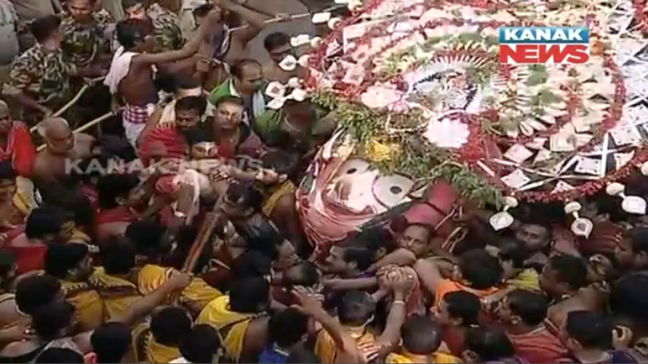  ରତ୍ନସିଂହାସନକୁ ଫେରୁଛନ୍ତି ମହାପ୍ରଭୁ ! ସରିଲା ରଥଯାତ୍ରାର ଲୀଳାଖେଳ