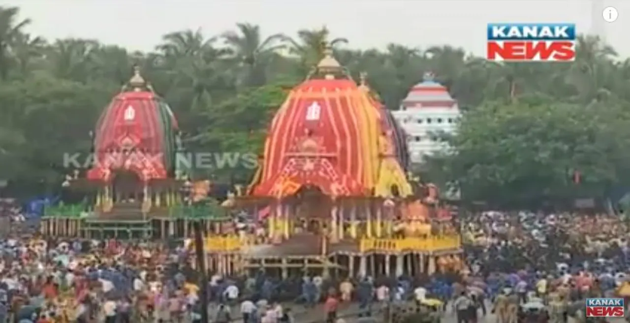  ଗୁଣ୍ଡିଚା ମନ୍ଦିରରେ ଶ୍ରୀଜିଉଙ୍କ ଦର୍ଶନ କରୁଛନ୍ତି ଭକ୍ତ : ଆସନ୍ତାକାଲି ସନ୍ଧ୍ୟା ଦର୍ଶନ ପରେ ଆରମ୍ଭ ହେବ ବାହୁଡା ନୀତି