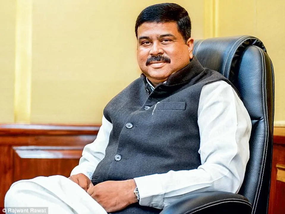  ଦମ ଦେଖାଇଲେ ଧର୍ମେନ୍ଦ୍ର । କହିଲେ, କେବଳ ପାଲଲହଡା ନୁହେଁ ଓଡିଶାର ୧୪୭ ଆସନରେ ଲଢିବାକୁ ଆଗ୍ରହୀ