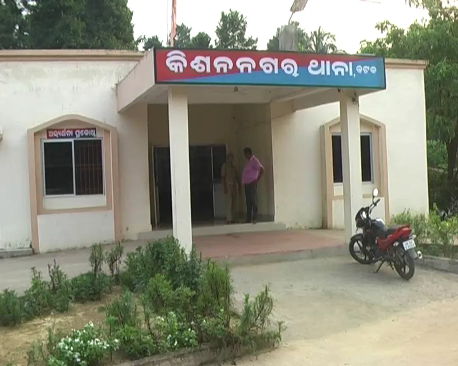  କଟକ କିଶନନଗର ଥାନାରେ ଅଘଟଣ ! ବନ୍ଧୁକ ସଫା ବେଳେ ଗୁଳି ଫୁଟି ହାବିଲଦାରଙ୍କ ମୃତ୍ୟୁ