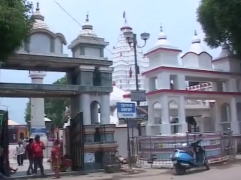  ସମଲେଶ୍ୱରୀ ପୀଠକୁ ୭କୋଟି ଟଙ୍କା ମଂଜୁର ! ଅଧିଷ୍ଠାତ୍ରୀ ଦେବୀଙ୍କ ପୀଠରେ ଶବ୍ଦ ଓ ଆଲୋକ ବ୍ୟବସ୍ଥା ପାଇଁ ୭କୋଟି ମଂଜୁର କଲେ ମୁଖ୍ୟମନ୍ତ୍ରୀ