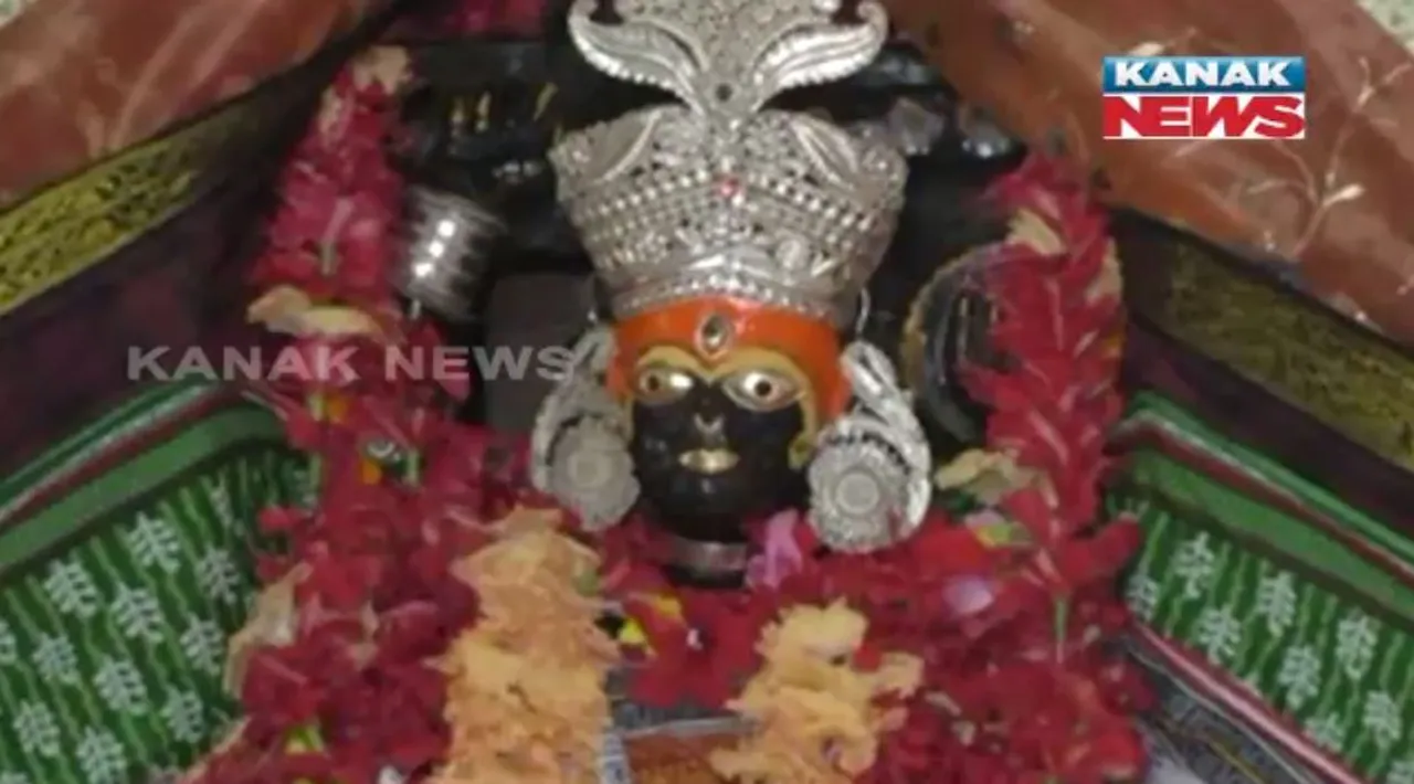 ପାଖେଇ ଆସୁଛି କାଳୀ ପୂଜା : ମାଆ ଭଦ୍ରକାଳୀଙ୍କ ପୂଜା ପାଇଁ ଚଳଚଂଚଳ ଭଦ୍ରକ ଜିଲ୍ଲା