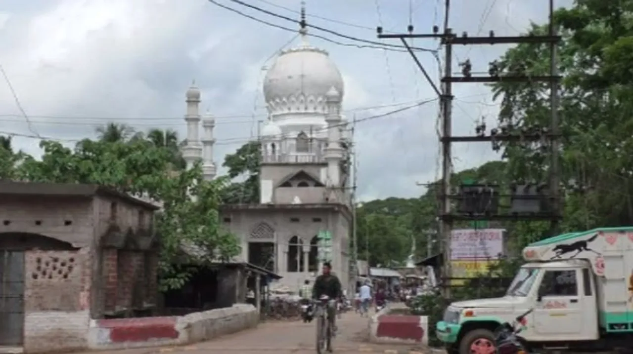  ଭଦ୍ରକରେ ମହରମ୍ ଶୋଭାଯାତ୍ରା ଉପରେ ଲାଗିଲା କଟକଣା : ଅପ୍ରୀତିକର ପରିସ୍ଥିତି ଆଶଙ୍କାରେ କଟକଣା ଲଗାଇଲା ଜିଲ୍ଲା ପ୍ରଶାସନ