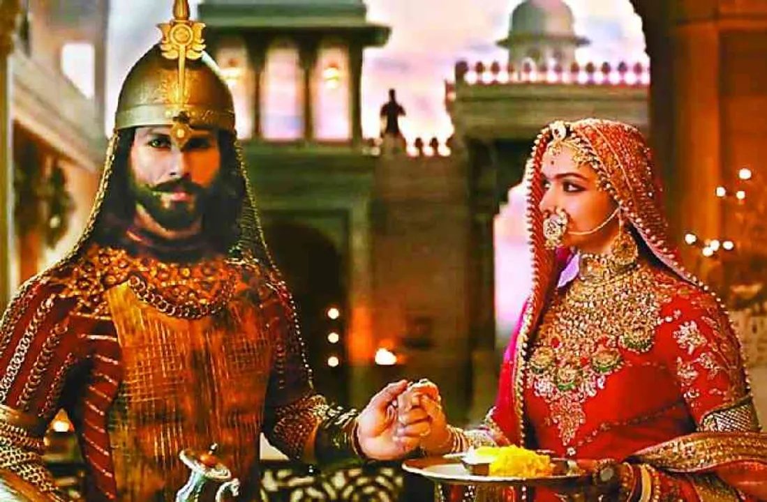  ପୁଣି ନ୍ୟାୟିକ ଝାମେଲାରେ ଫସିଲା ବିବାଦୀୟ ସିନେମା ‘ପଦ୍ମାବତ’ ! ସିନେମା ବିରୋଧରେ ସୁପ୍ରିମକୋର୍ଟ ମଧ୍ୟପ୍ରଦେଶ ଓ ରାଜସ୍ଥାନ ସରକାରଙ୍କ ଆବେଦନ