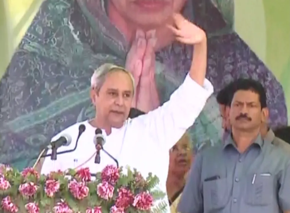  ଗାଇସିଲଟରେ ବିଜେଡି ସୁପ୍ରିମୋଙ୍କ ନିର୍ବାଚନୀ ସଭା ! ନବୀନ କହିଲେ, ବିଜେପୁର ବିକାଶ ପାଇଁ ବିଜେଡିକୁ ଦିଆଯାଉ ସୁଯୋଗ