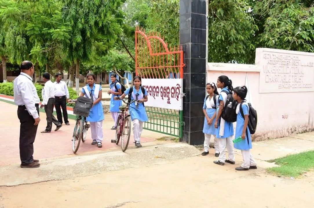  ରାଜ୍ୟରେ ଅସମ୍ଭାଳ ତାତି ! ୬ ସହରର ତାପମାତ୍ରା ୪୦ ଡିଗ୍ରୀ ଉପରେ, ଆହୁରି ୪ ରୁ ୫ ଦିନ ରହିବ ତାତିର ପ୍ରଭାବ