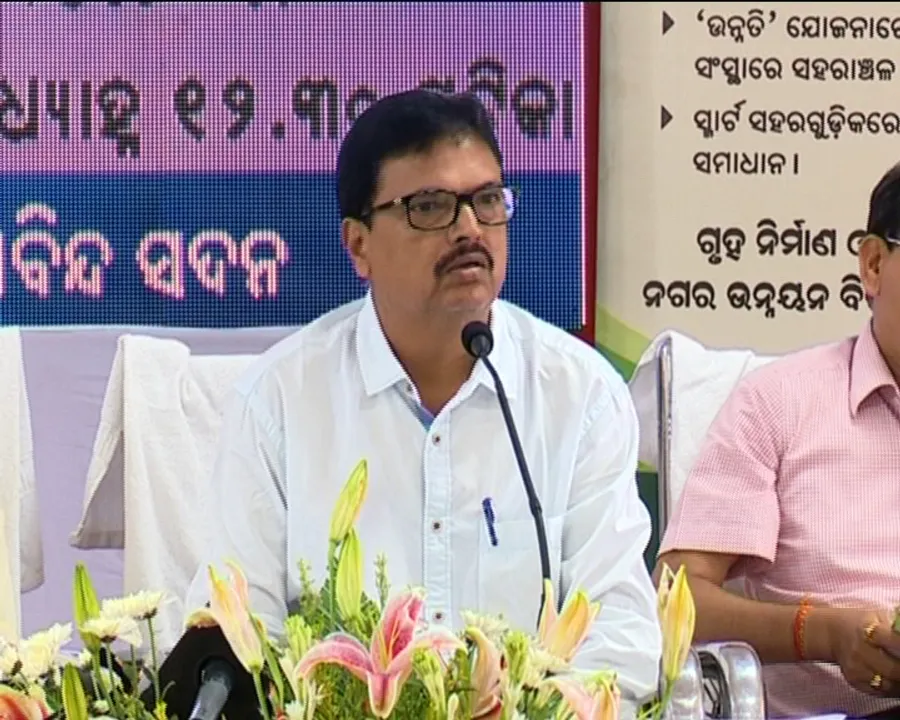  ମହାନଦୀ ପାଇଁ ରାଜ୍ୟ ସରକାରଙ୍କ ବଡ ଯୋଜନା । ମହାନଦୀ ତଳ ମୁଣ୍ଡରେ ବ୍ୟାରେଜ୍ ଓ ଆନିକଟ ନିର୍ମାଣ କରିବ ଓଡ଼ିଶା । ଚିହ୍ନଟ ହେଲା ୭ଟି ସ୍ଥାନ, ଜାରି ରହିଛି ସର୍ଭେ ଓ ଅନୁସନ୍ଧାନ