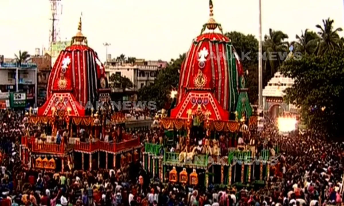  ଇତିହାସ ରଚିଲା ଏଥରର ରଥଯାତ୍ରା! ଦେଢ଼ ଘଂଟା ଆଗରୁ ଟଣା ହେଲା ମହାପ୍ରଭୁଙ୍କ ରଥ, ସନ୍ଧ୍ୟା ହେବାରୁ ଅଧା ବାଟରେ ଅଟକିଲା ନନ୍ଦିଘୋଷ