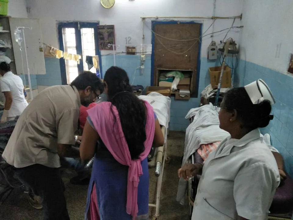  ରାୟଗଡା ଦୁର୍ଗୀ ଅଂଚଳରେ ଅଘଟଣ: ପାଇଖାନା ଟାଙ୍କିରେ ଶ୍ୱାସରୁଦ୍ଧ ହୋଇ ୫ଜଣଙ୍କର ମୃତ୍ୟୁ, ଜଣେ ଗୁରୁତର