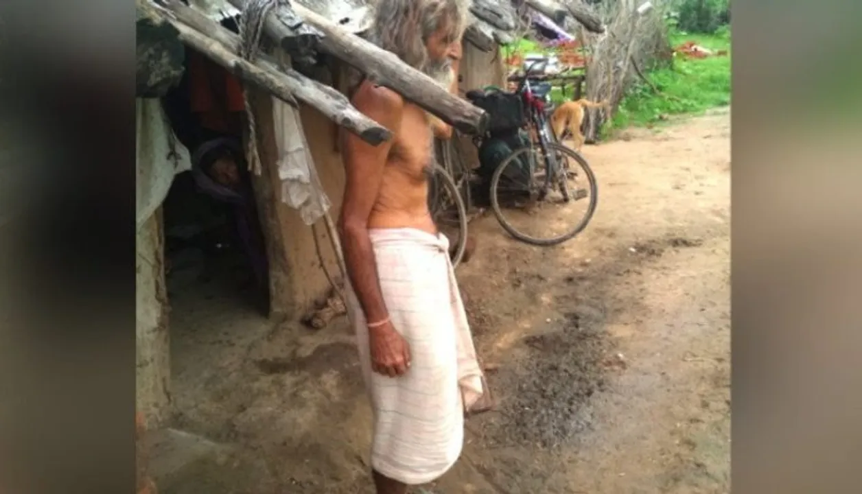  ଦିଲ୍ଲୀ ଆଇଆଇଟିର  ପୂର୍ବତନ ପ୍ରଫେସରଙ୍କ ଦୟନୀୟ ସ୍ଥତି ! ନାହିଁ ନାହିଁରେ ଚାଲିଛି ଜୀବନ, ଗୋଟିଏ ସାଇକେଲ ଓ ୩ଟି କୁର୍ତ୍ତା ଛଡା ପାଖରେ ଆଉ କିଛି ନାହିଁ