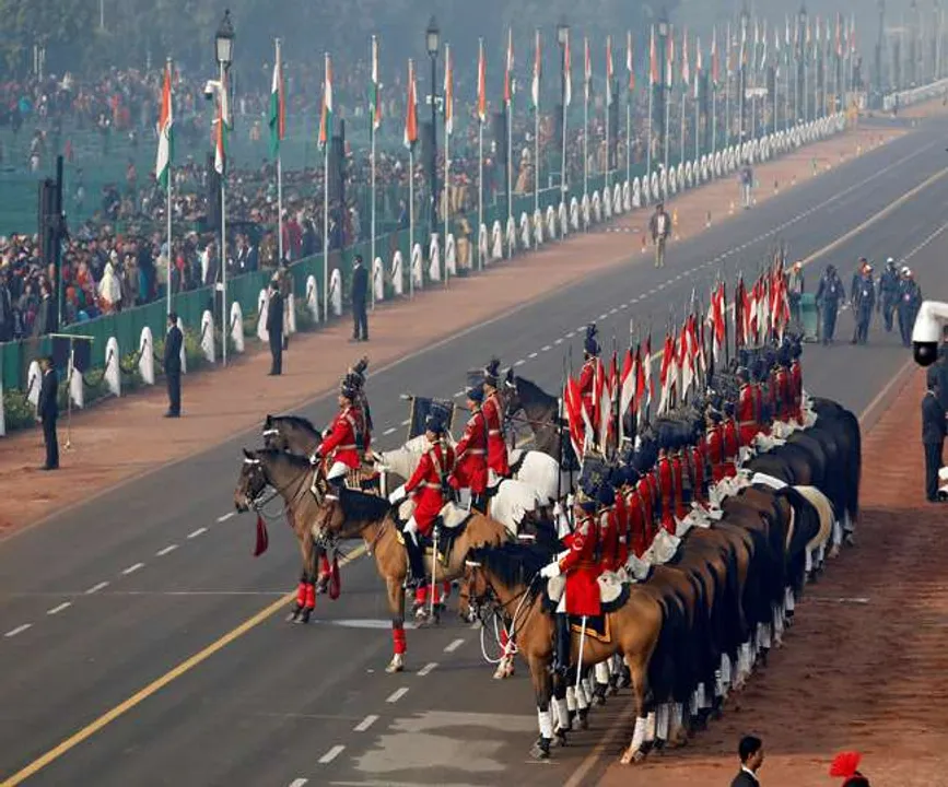  ରାଷ୍ଟ୍ରପତିଙ୍କ ଅଶ୍ୱବାହିନୀ ! ଯେଉଁମାନେ ରାଷ୍ଟ୍ରପତିଙ୍କୁ ଛାଇ ଭଳି ଜଗି ରହି ଦେଇଥାନ୍ତି ସୁରକ୍ଷା