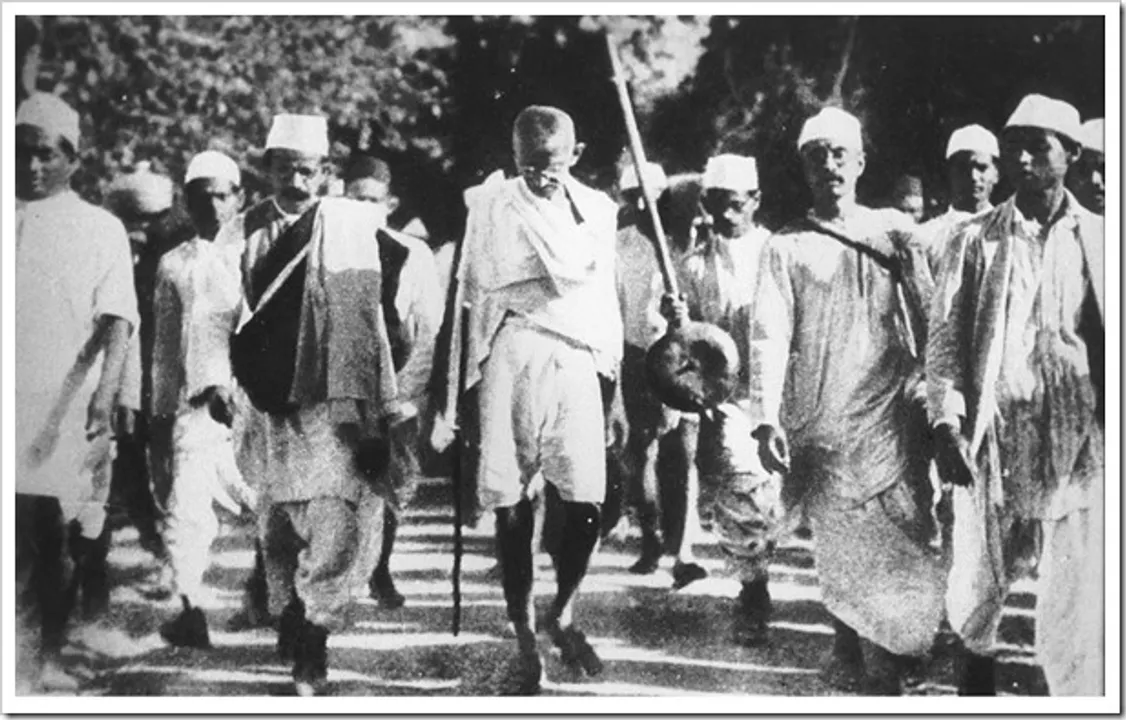  ଭାରତରେ ଗଣତନ୍ତ୍ର ପ୍ରଣୟନ ହେବା ପୂର୍ବରୁ କେଉଁ ସମ୍ବିଧାନ ଅନୁସାରେ ଦେଶରେ ଶାସନ ଚାଲିଥିଲା?