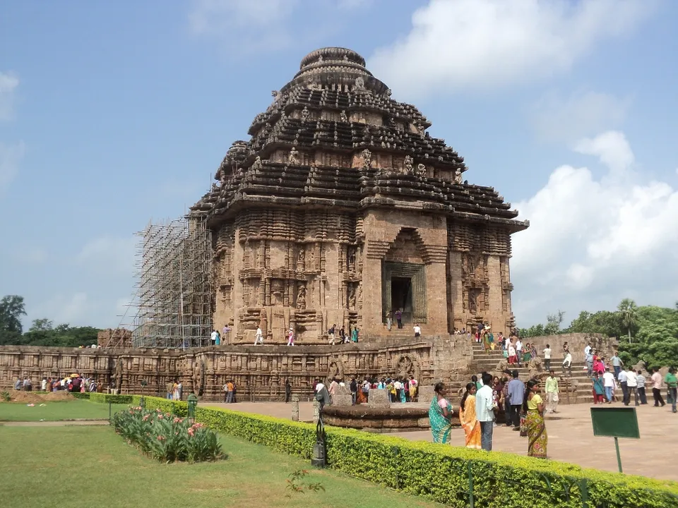  ବାଟବଣା ହୋଇଛି ସରକାରୀ ଯୋଜନା । ବିଶ୍ୱ ପ୍ରସିଦ୍ଧ ପର୍ଯ୍ୟଟନ ସ୍ଥଳୀ କୋଣାର୍କର ହୋଇପାରୁନି ବିକାଶ, ଅସନ୍ତୁଷ୍ଟ ହେଉଛନ୍ତି ପର୍ଯ୍ୟଟକ । 