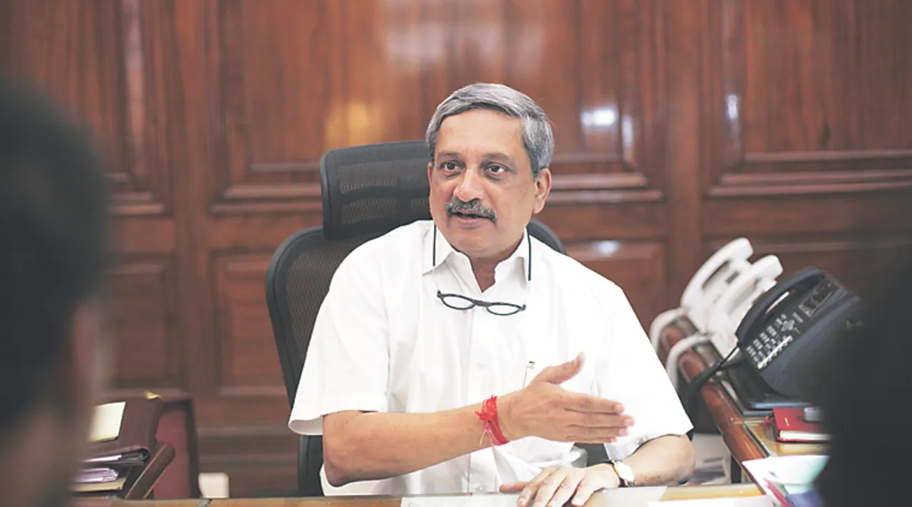  Defence Minister Manohar Parrikar at his office on Monday.Pic.By- NEERAJ PRIYADARSHI,NEW DELHI-250515 