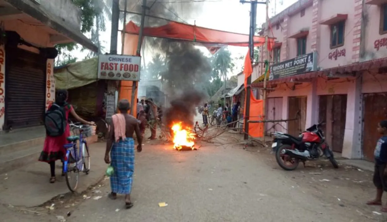  ପୁଣି ନିର୍ବାଚନୀ ହିଂସା । ଚାନ୍ଦବାଲିରେ ବିଜେଡିର ପ୍ରଚାର ବେଳେ ବିରୋଧୀ ଗୋଷ୍ଠୀର ଆକ୍ରମଣ, ଜଣେ ଗୁରୁତର ଆହତ ।