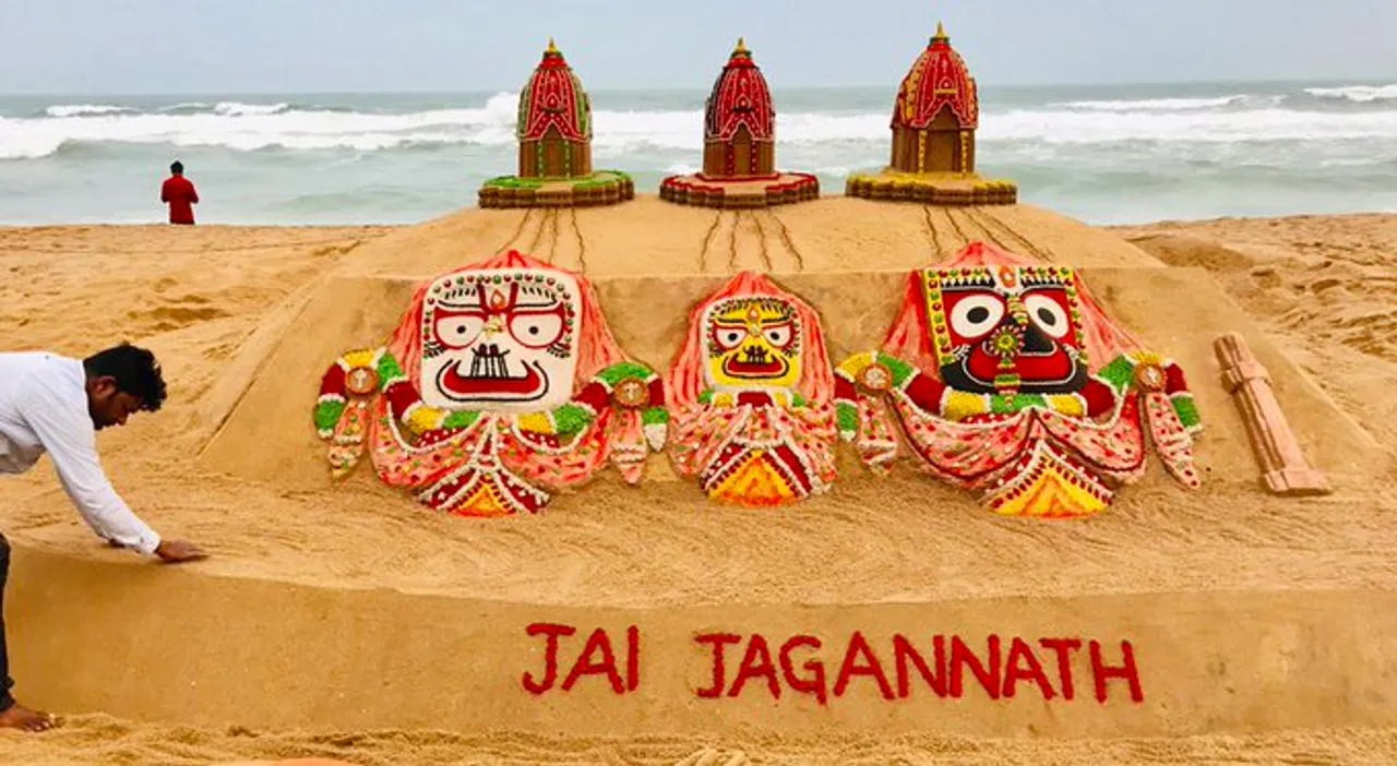  ବାଲିରେ ବାଲିରେ ବଡ଼ଠାକୁରଙ୍କ ବଡ଼ଯାତ୍ରାର ଅଭିନନ୍ଦନ...