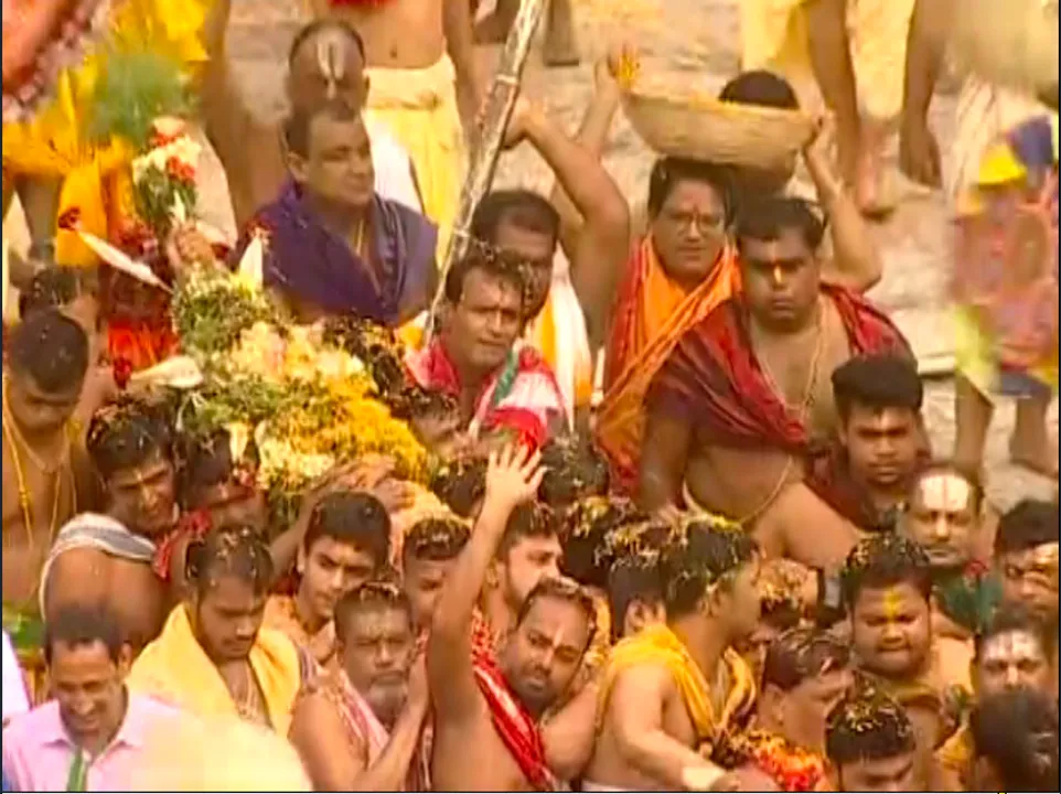  ଆରମ୍ଭ ହେଲା ପହଣ୍ଡି ବିଜେ ନୀତି । ପ୍ରଥମେ ଶୂନ୍ୟ ପହଣ୍ଡିରେ ଆସିଲେ ପ୍ରଭୁ ସୁଦର୍ଶନ