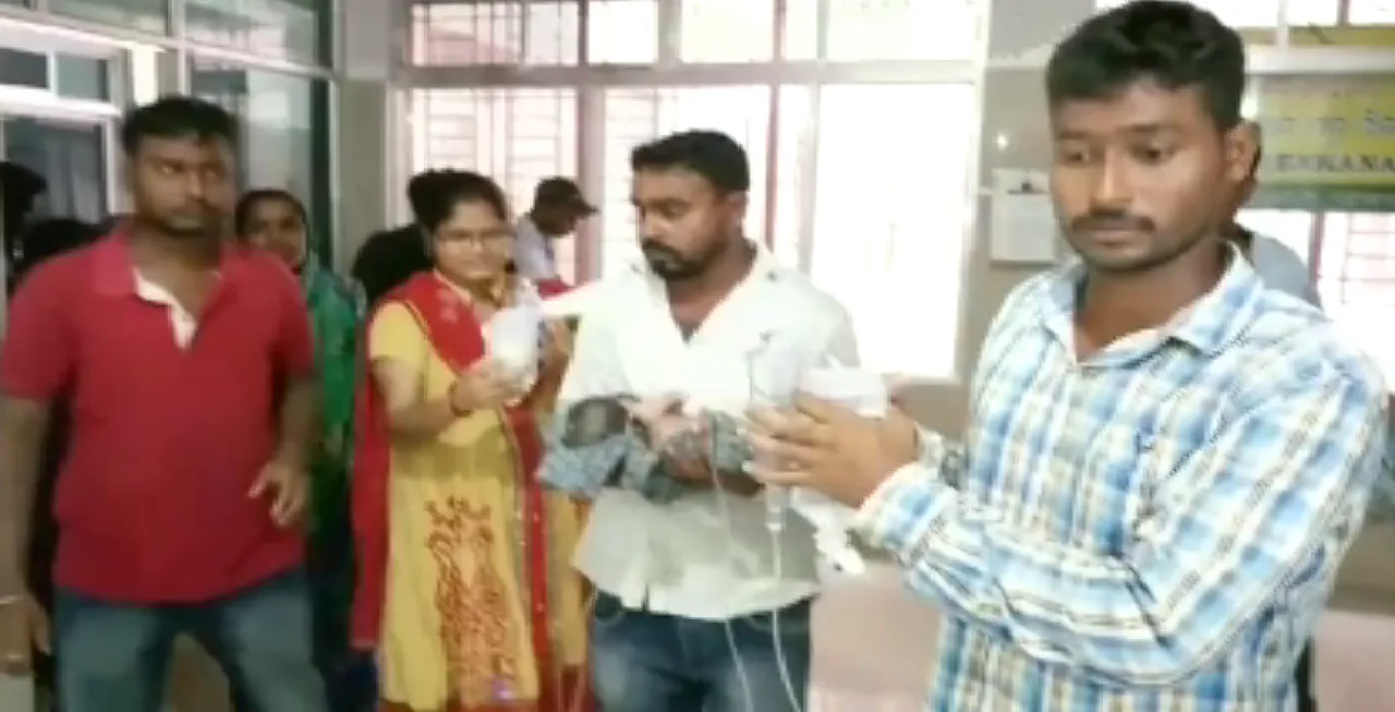 ଜୀବନ ଯୁଦ୍ଧରେ ହାରିଗଲେ ଢେଙ୍କାନାଳର ଯୋଡା ଶିଶୁ କନ୍ୟା । କଟକ ଶିଶୁ ଭବନରେ ଶେଷ ନିଶ୍ୱାସ କଲେ ତ୍ୟାଗ