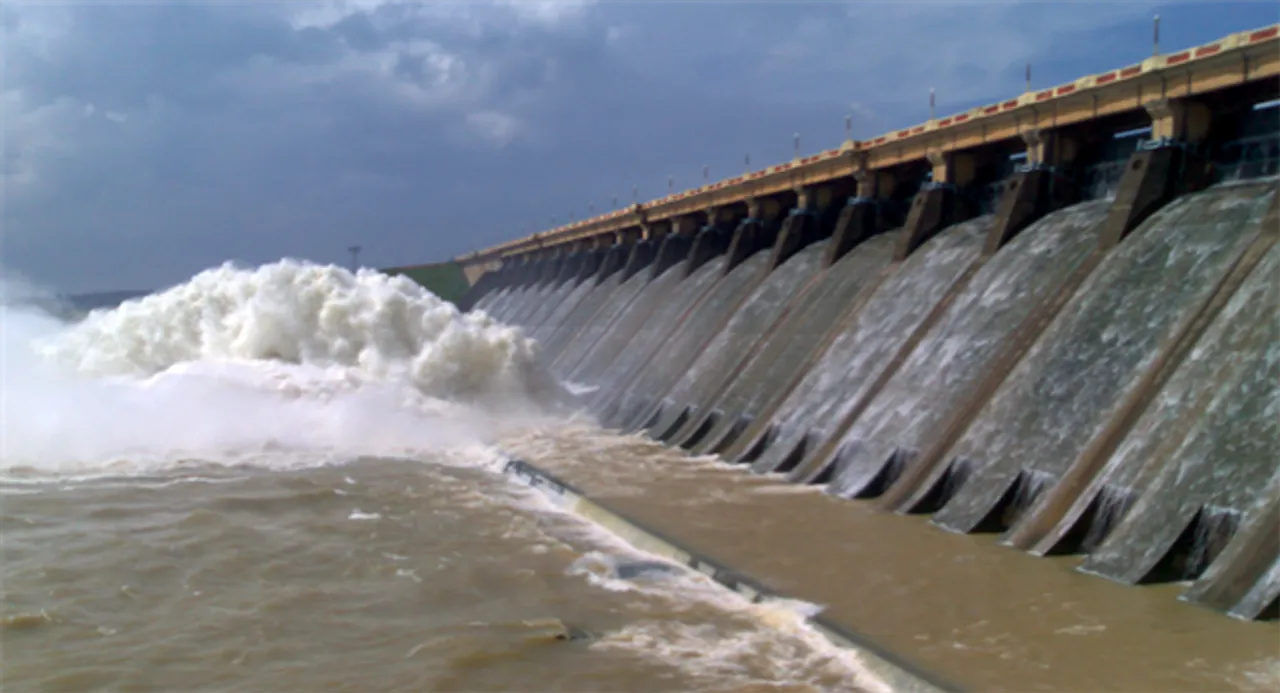  ଆସନ୍ତାକାଲି ଦିନ ୧୧ଟାରେ ହୀରାକୁଦରୁ ଛଡା ଯିବ ଚଳିତ ବର୍ଷର ପ୍ରଥମ ବନ୍ୟାଜଳ । ପୂଜାର୍ଚ୍ଚନା ପରେ ୭ ନମ୍ବର ଗେଟରୁ ଛଡାଯିବ ପାଣି ।