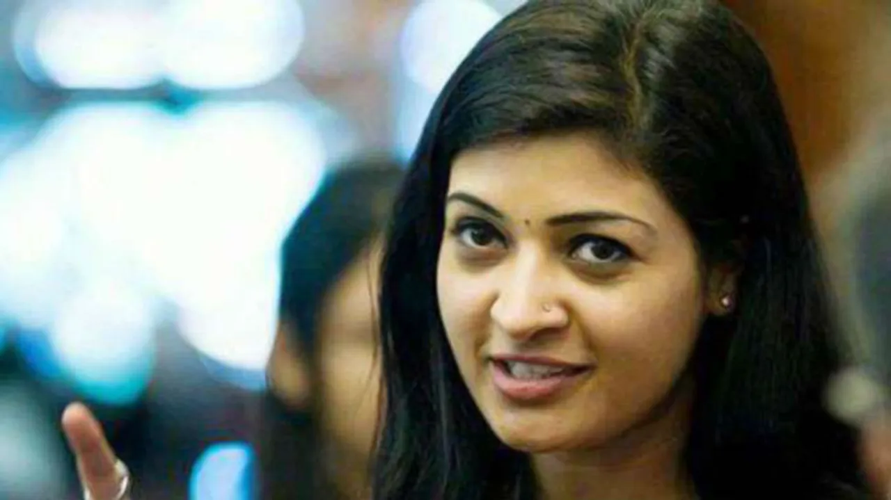  https://zeenews.india.com 