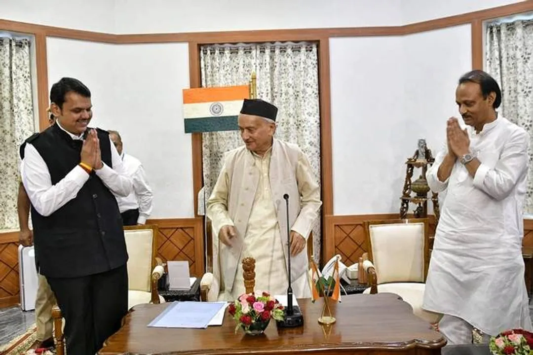  ବିଜେପିକୁ ସମର୍ଥନ ଦେବା ଅଜିତଙ୍କୁ ପଡିଲା ମହଙ୍ଗା । ଏନସିପିର ବିଧାୟକ ଦଳ ନେତା ପଦରୁ ବିଦା ହେଲେ ପାୱାରଙ୍କ ପୁତୁରା, ସୁପ୍ରିମକୋର୍ଟରେ ପହଞ୍ଚିଲା ମହାରାଷ୍ଟ୍ର ମାମଲା ।