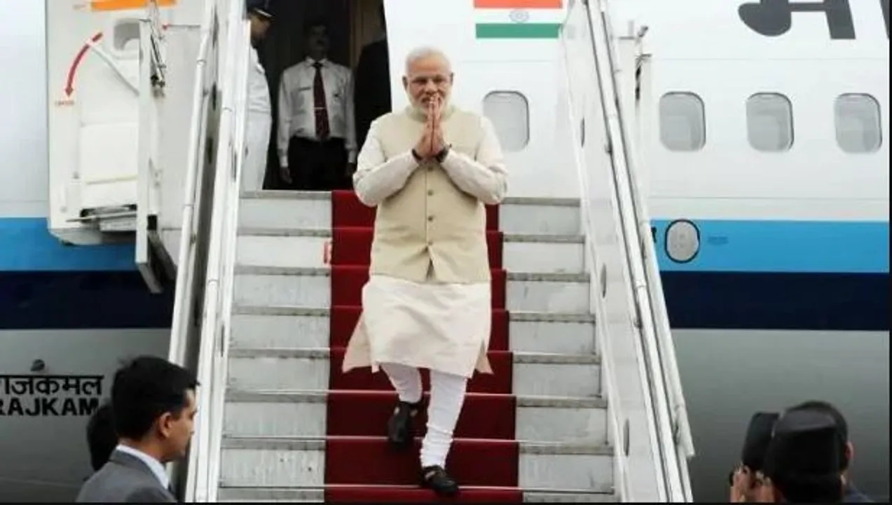  ବିଦେଶ ଗସ୍ତର ବିମାନ ଖର୍ଚ୍ଚ ! ୩ ବର୍ଷର ବିଦେଶ ଗସ୍ତ ଭିତରେ ପ୍ରଧାନମନ୍ତ୍ରୀ ମୋଦିଙ୍କ ଚାଟାର୍ଡ ଫ୍ଲାଇଟରେ ଖର୍ଚ୍ଚ ହୋଇଛି ୨୫୫ କୋଟି ଟଙ୍କା ।