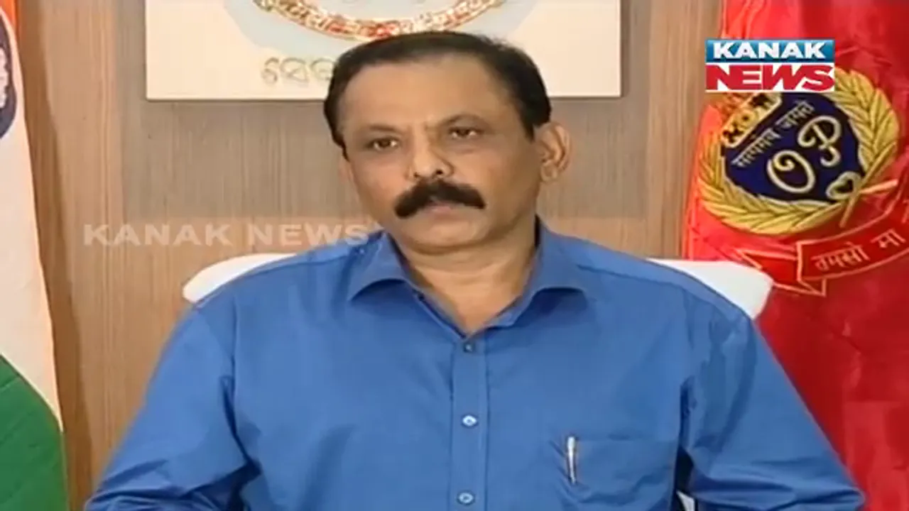  ଡିଜି ବଦଳିକୁ ନେଇ ପାୱାର କରିଡରରେ ହଲଚଲ୍ । ଗାଲେରିଆ ମଲ୍ ବନ୍ଦ ହେବା ଏବଂ ବିଜୟ ଶର୍ମାଙ୍କ ବଦଳି ପଛରେ ରହିଛି କି ସମ୍ବନ୍ଧ ?