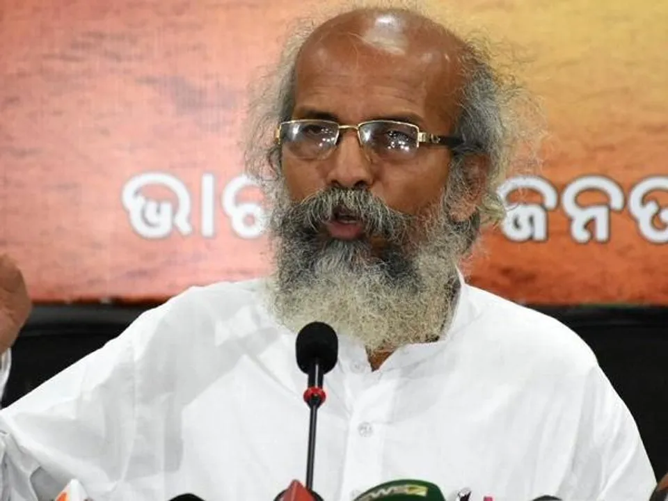  ପୁଣି ଚର୍ଚ୍ଚାରେ କେନ୍ଦ୍ରମନ୍ତ୍ରୀ ପ୍ରତାପ ଷଡଙ୍ଗୀ । କହିଲେ, ଯିଏ ବନ୍ଦେ ମାତରମ୍ କହି ପାରିବନି ସିଏ ଦେଶ ଛାଡି ଚାଲିଯାଉ...