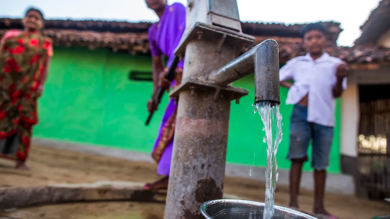  image courtesy : www.wateraidindia.in 