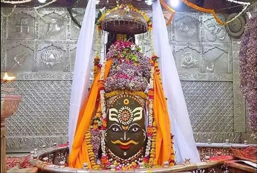  ମହାଶିବରାତ୍ରୀରେ ଉତ୍ସବ ମୁଖର ମହାକାଳ ମନ୍ଦିର : ପ୍ରାତଃରୁ ସତେଜ ଭସ୍ମରେ ଆବାହନ ହେଲେ ଦେବଙ୍କ ଦେବ ମହାଦେବ । 