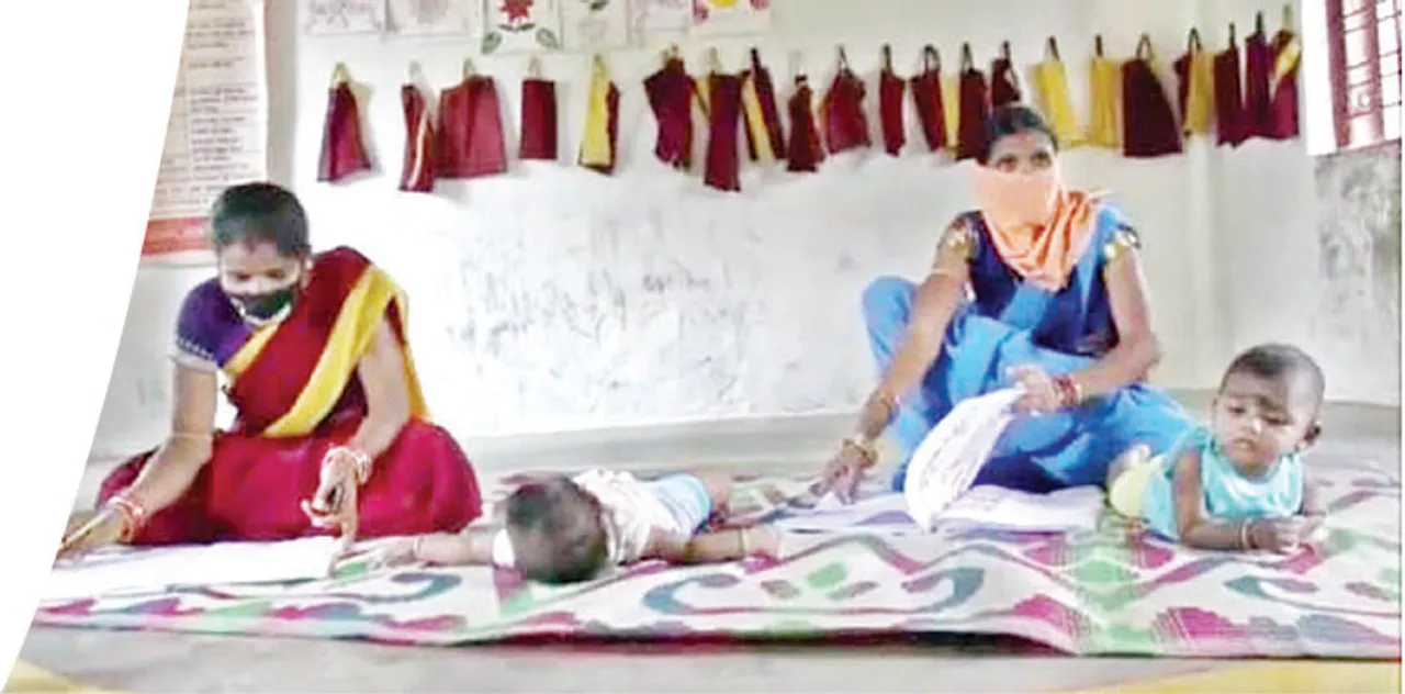  କରୋନା ଯୁଦ୍ଧର ୨ ଲକ୍ଷ୍ମୀବାଈ : ଛୁଆକୁ କୋଳରେ ଧରି ଭାଇରସ୍ ବିରୋଧରେ ଲଢ଼େଇ ଜାରି ରଖିଛନ୍ତି ବାଲମତି ଏବଂ ସୁମିତ୍ରା