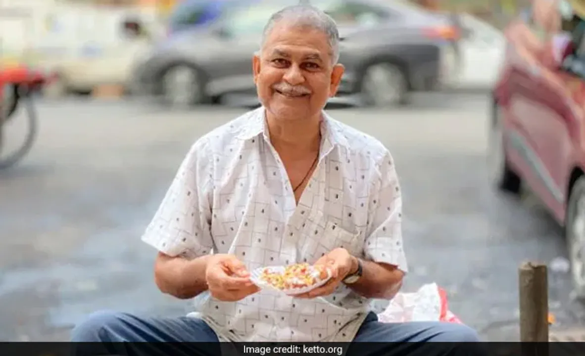  କରୋନାରେ ଜୀବନ ହାରିଲେ ମୁମ୍ବାଇର ପ୍ରସିଦ୍ଧ ‘ବିସ୍‌ଲାରି ପାଣିପୁରି’ ବିକ୍ରେତା । ମୃତ୍ୟୁ ପରେ ୨.୫ ଲକ୍ଷ ଟଙ୍କା ଆଦାୟ କରି ସହାୟତା ଦେଲେ ସ୍ଥାନୀୟ ଲୋକେ